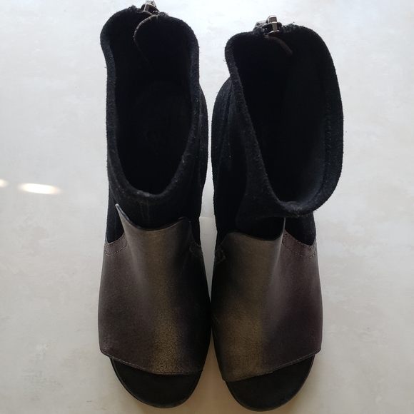 Naked Feet | Beta Black Bronze Open Toe Booties 7 - Picture 3 of 7